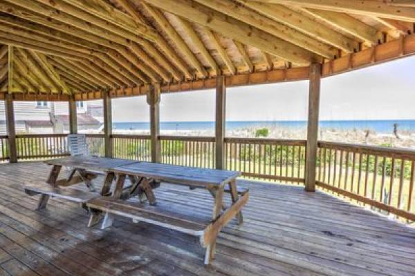 Ocean Dunes Gazebo